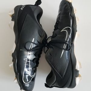 EUC- Nike Vapor Untouchable Shark 3 'Black' Football Cleats